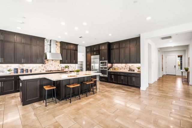 1989 Old Vine Pl, Brentwood, CA 94513