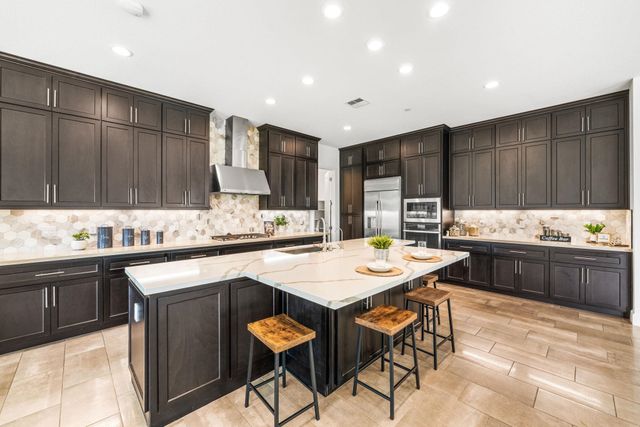 1989 Old Vine Pl, Brentwood, CA 94513