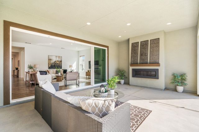 1989 Old Vine Pl, Brentwood, CA 94513