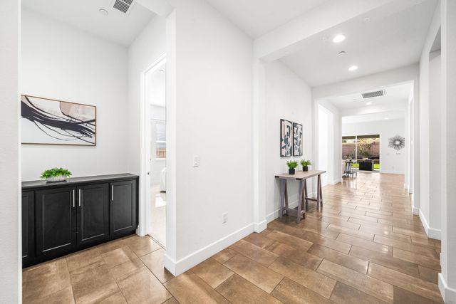 1989 Old Vine Pl, Brentwood, CA 94513