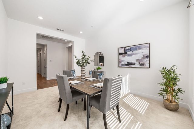 1989 Old Vine Pl, Brentwood, CA 94513