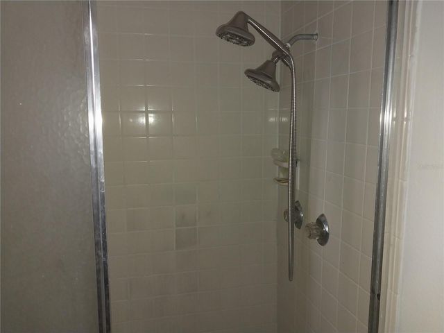 2733 E DELLWOOD DRIVE, Eustis, FL 32726