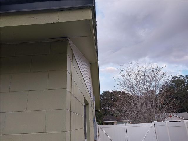 2733 E DELLWOOD DRIVE, Eustis, FL 32726