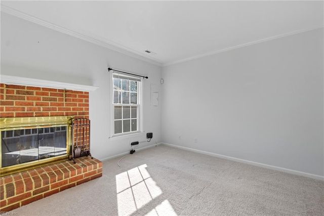 5317 Brookstone LN, Virginia Beach, VA 23455