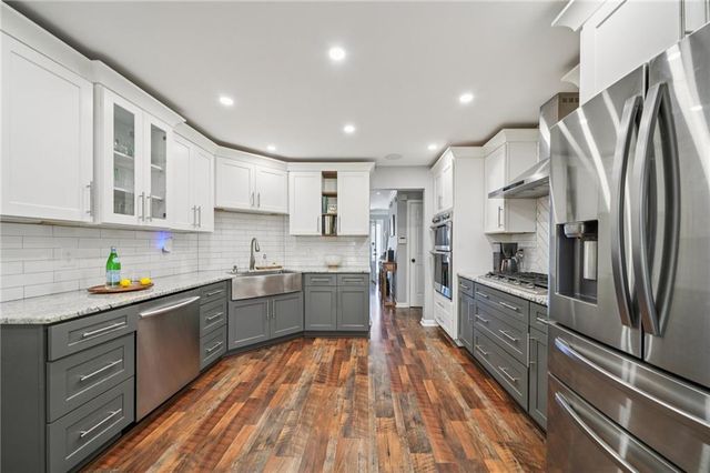 2900 Emerald Springs Drive, Lawrenceville, GA 30045