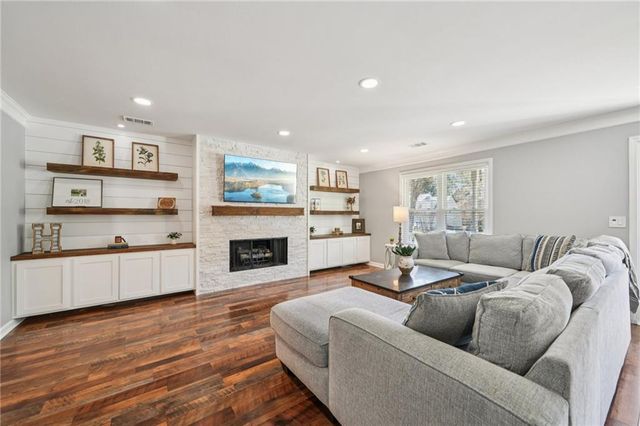 2900 Emerald Springs Drive, Lawrenceville, GA 30045