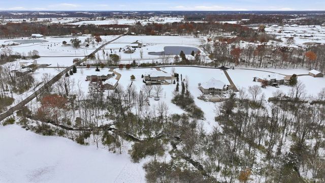 17921 Lochner Road, Spencerville, IN 46788