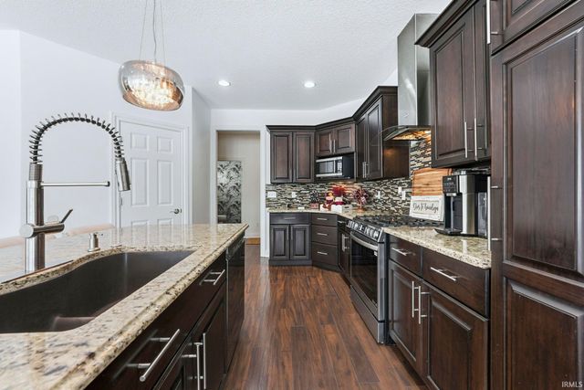 17921 Lochner Road, Spencerville, IN 46788