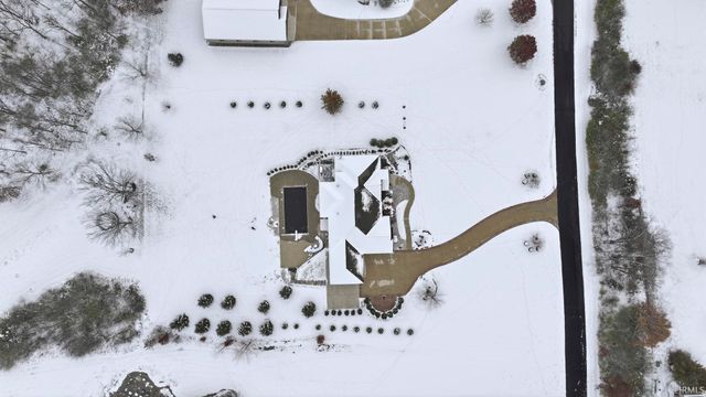 17921 Lochner Road, Spencerville, IN 46788