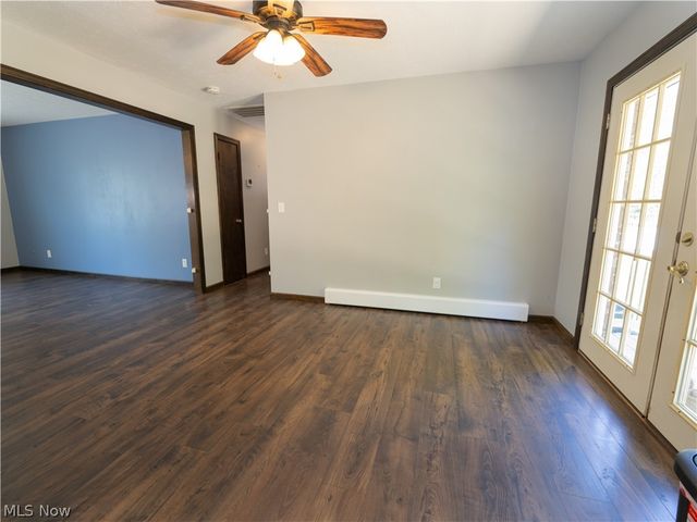 2645 North Way, Akron, OH 44312