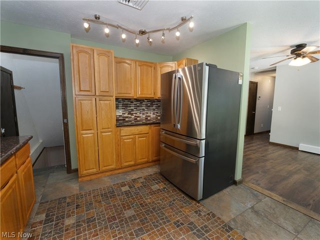 2645 North Way, Akron, OH 44312