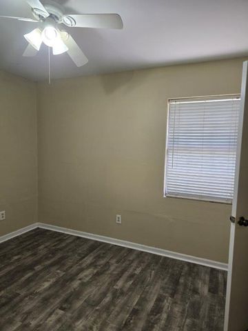 826 Old Newton Road, Daleville, AL 36322