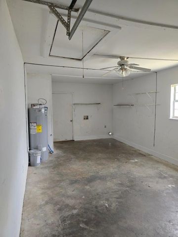 826 Old Newton Road, Daleville, AL 36322