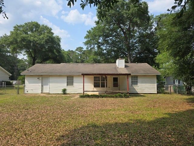 826 Old Newton Road, Daleville, AL 36322