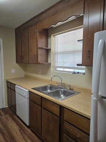 826 Old Newton Road, Daleville, AL 36322