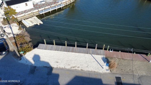 13 Paul Jones Drive, Brick, NJ 08723