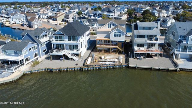 13 Paul Jones Drive, Brick, NJ 08723