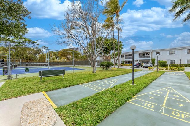 6317 Bay Club Drive 3, Fort Lauderdale, FL 33308