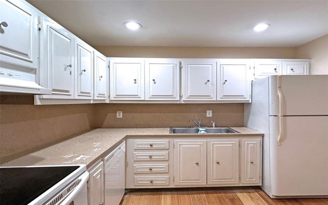 6317 Bay Club Drive 3, Fort Lauderdale, FL 33308