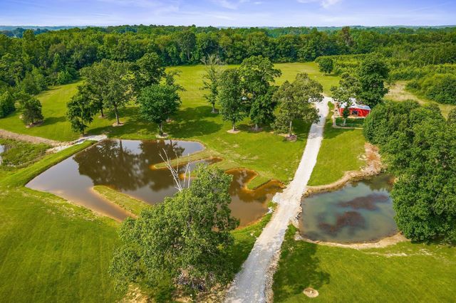 3510 Bybee Branch Rd, Mcminnville, TN 37110