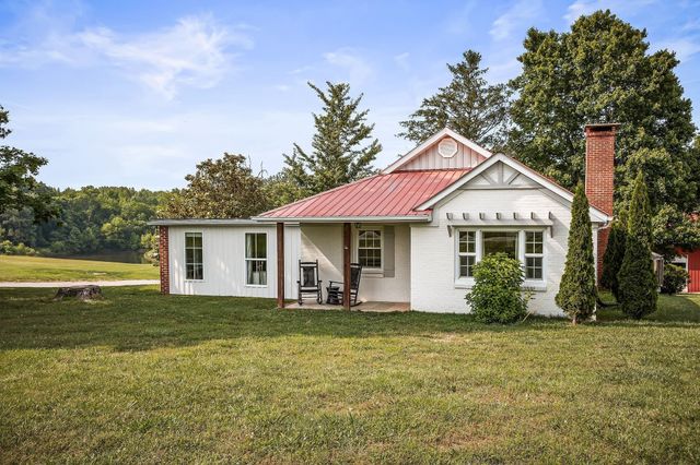 3510 Bybee Branch Rd, Mcminnville, TN 37110