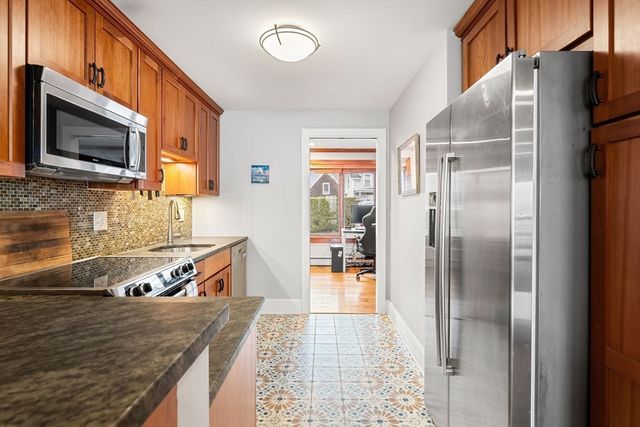 57 Front Street 2, Beverly, MA 01915