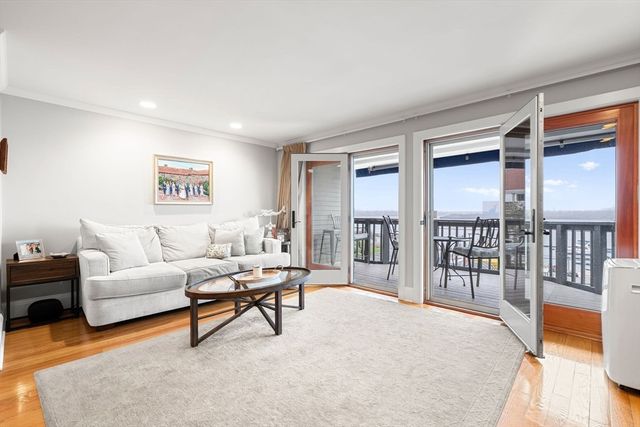 57 Front Street 2, Beverly, MA 01915