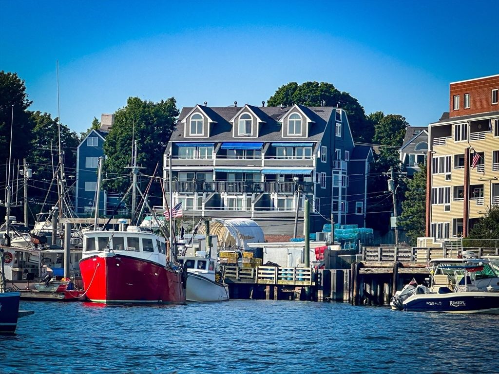 57 Front Street 2, Beverly, MA 01915