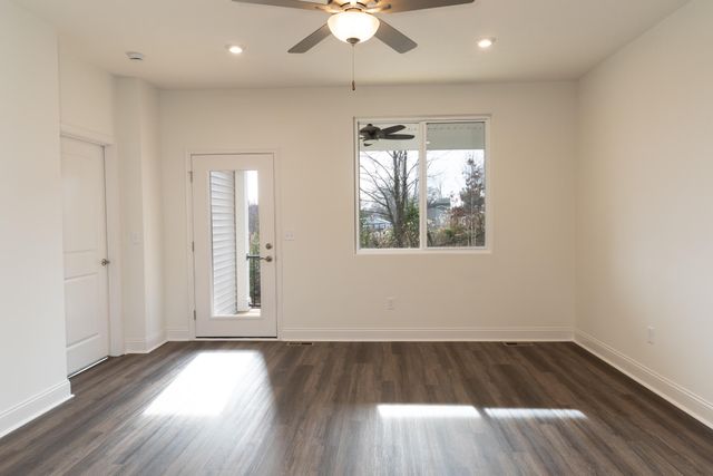 825 Amesbury Drive, Florence, KY 41042