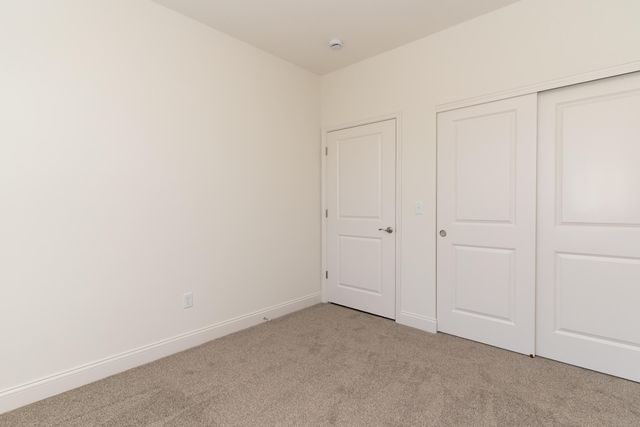 825 Amesbury Drive, Florence, KY 41042