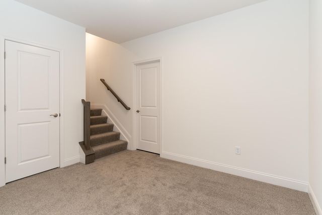 825 Amesbury Drive, Florence, KY 41042