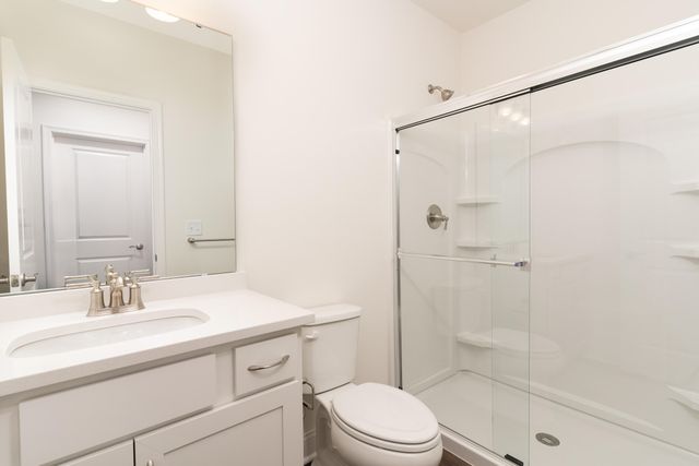 825 Amesbury Drive, Florence, KY 41042