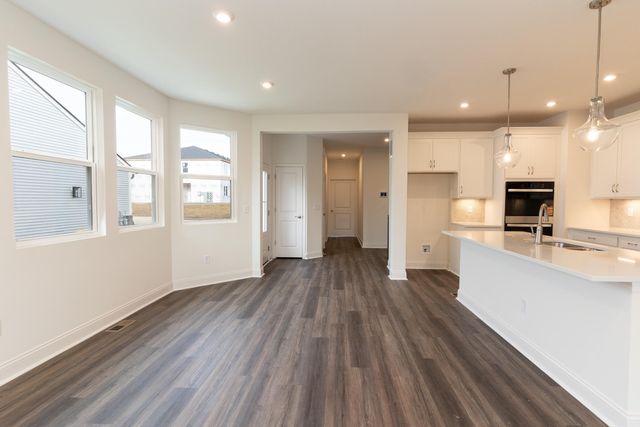 825 Amesbury Drive, Florence, KY 41042