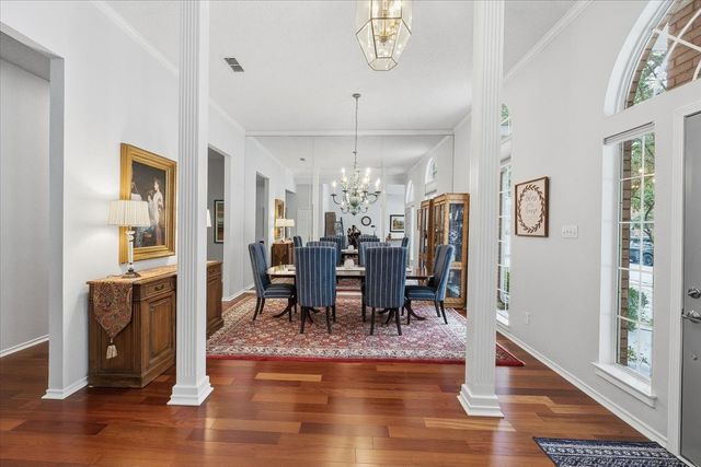 6724 Castle Creek Drive, Fort Worth, TX 76132