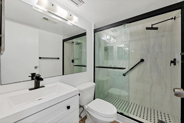 3231 BENEVA ROAD 103, Sarasota, FL 34232