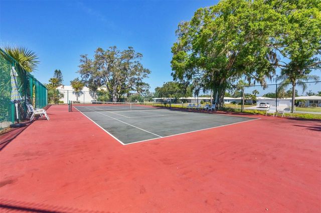 3231 BENEVA ROAD 103, Sarasota, FL 34232