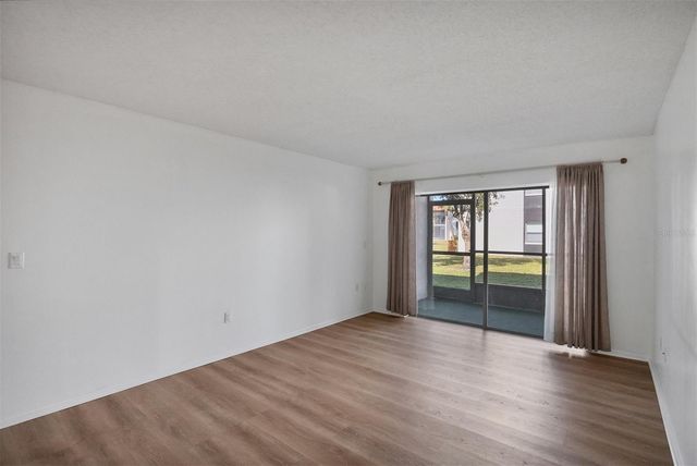 3231 BENEVA ROAD 103, Sarasota, FL 34232