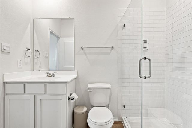 130-B Harrison XING, Uhland, TX 78640