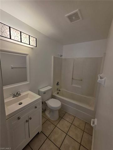 1248 Columbus BLVD B, Fort Myers, FL 33913