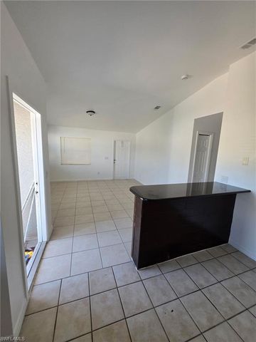 1248 Columbus BLVD B, Fort Myers, FL 33913