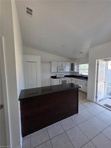 1248 Columbus BLVD B, Fort Myers, FL 33913