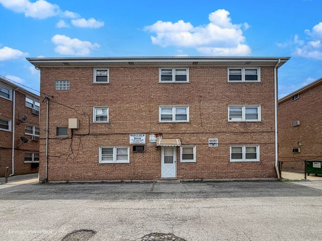 6940 W 65th Street 3B, Chicago, IL 60638