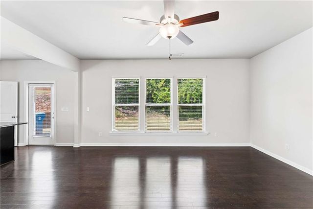 137 Charcoal Ives Drive, Lawrenceville, GA 30045