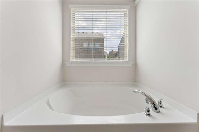 137 Charcoal Ives Drive, Lawrenceville, GA 30045