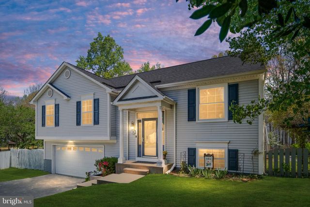 19 ACACIA CT, Fredericksburg, VA 22405