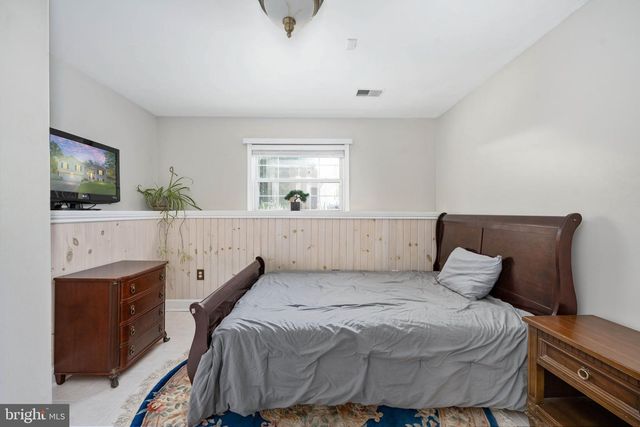 19 ACACIA CT, Fredericksburg, VA 22405