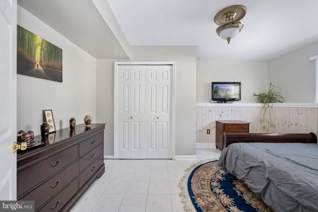 19 ACACIA CT, Fredericksburg, VA 22405