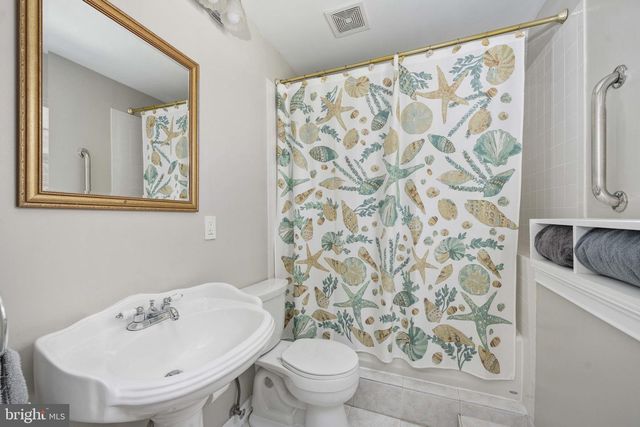 19 ACACIA CT, Fredericksburg, VA 22405