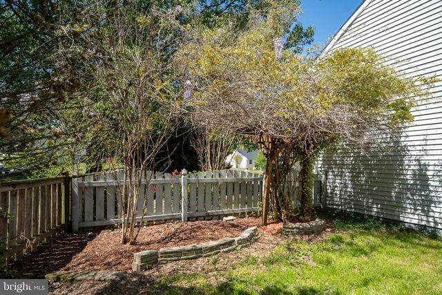 19 ACACIA CT, Fredericksburg, VA 22405