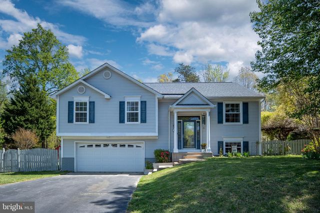 19 ACACIA CT, Fredericksburg, VA 22405